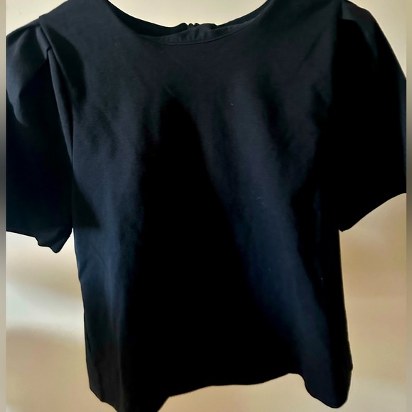 Cute Black shirt with slight puff sleeve ! - Picture 1 of 3